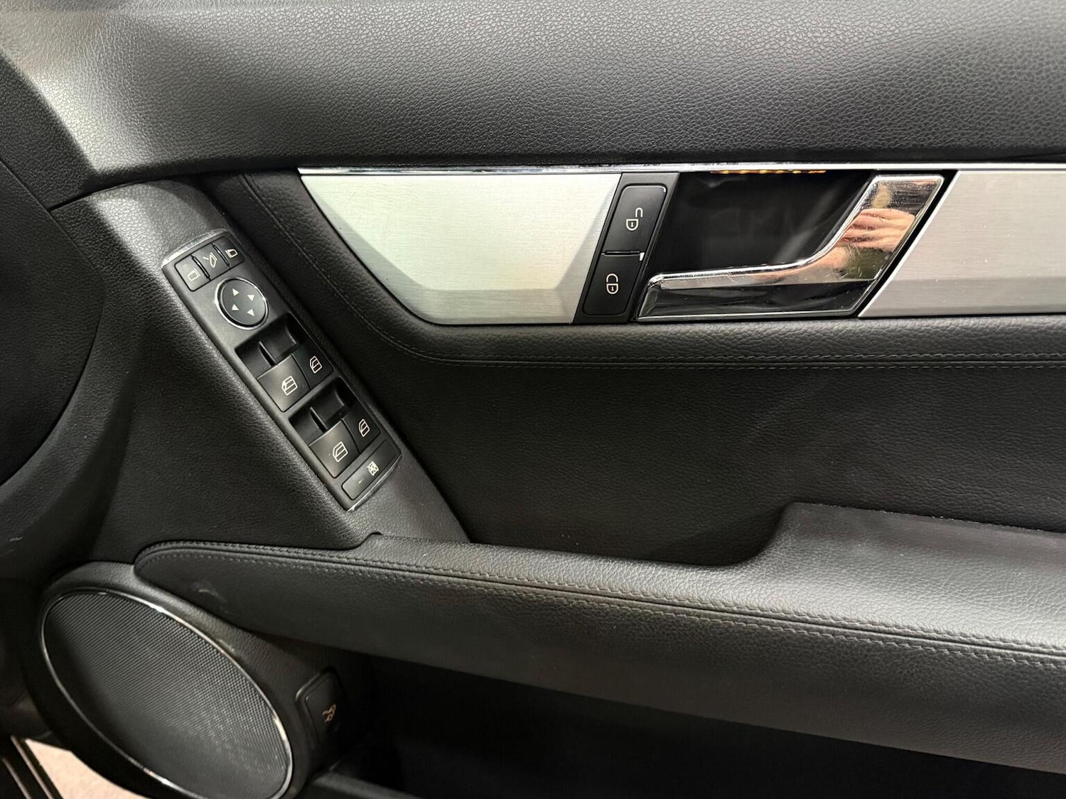 Used Mercedes-Benz C Class 2009 for sale - 78070601: Photo 58