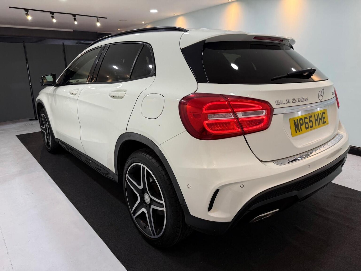 Used Mercedes-Benz GLA 2016 for sale - 76785049: Photo 4