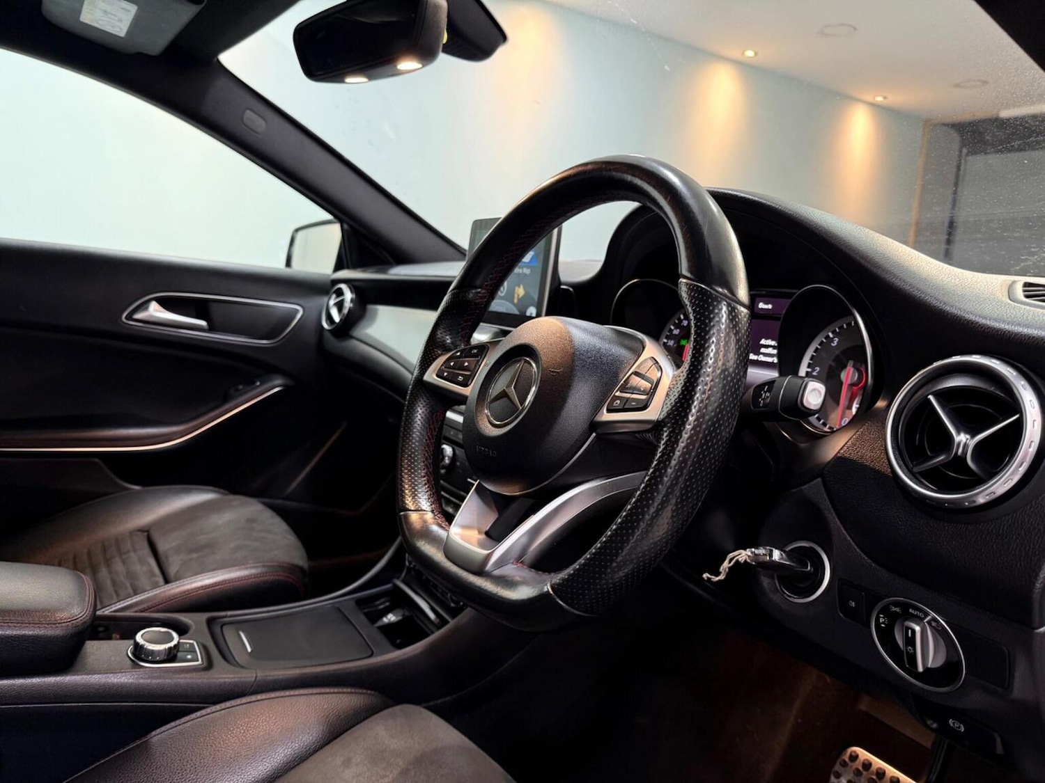 Used Mercedes-Benz GLA 2016 for sale - 76785049: Photo 6