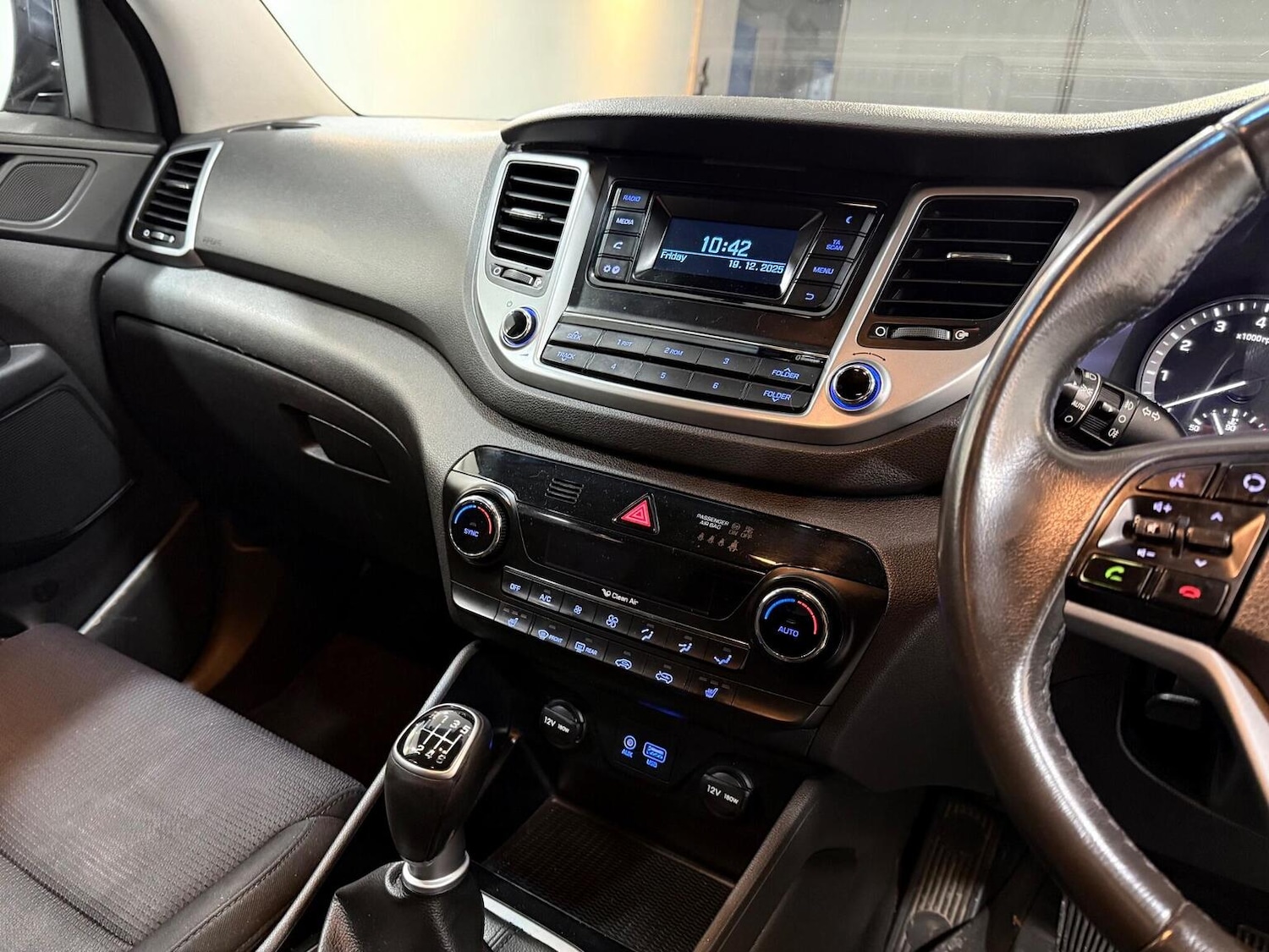 Used Hyundai TUCSON 2017 for sale - 77008079: Photo 28