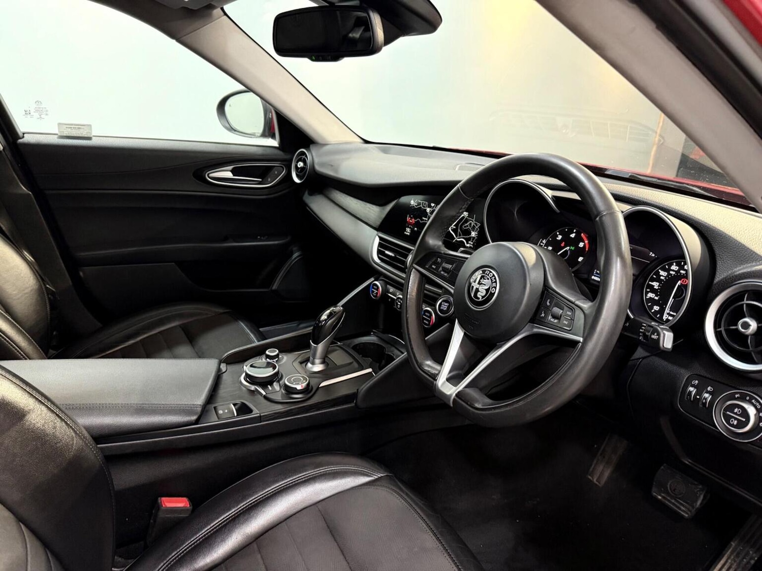 Used Alfa Romeo Giulia 2016 for sale - 76785066: Photo 11