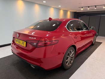 Used Alfa Romeo Giulia 2016 for sale - 76785066: Photo