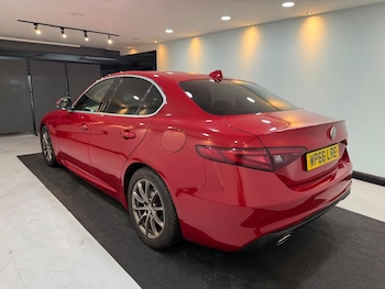 Used Alfa Romeo Giulia 2016 for sale - 76785066: Photo