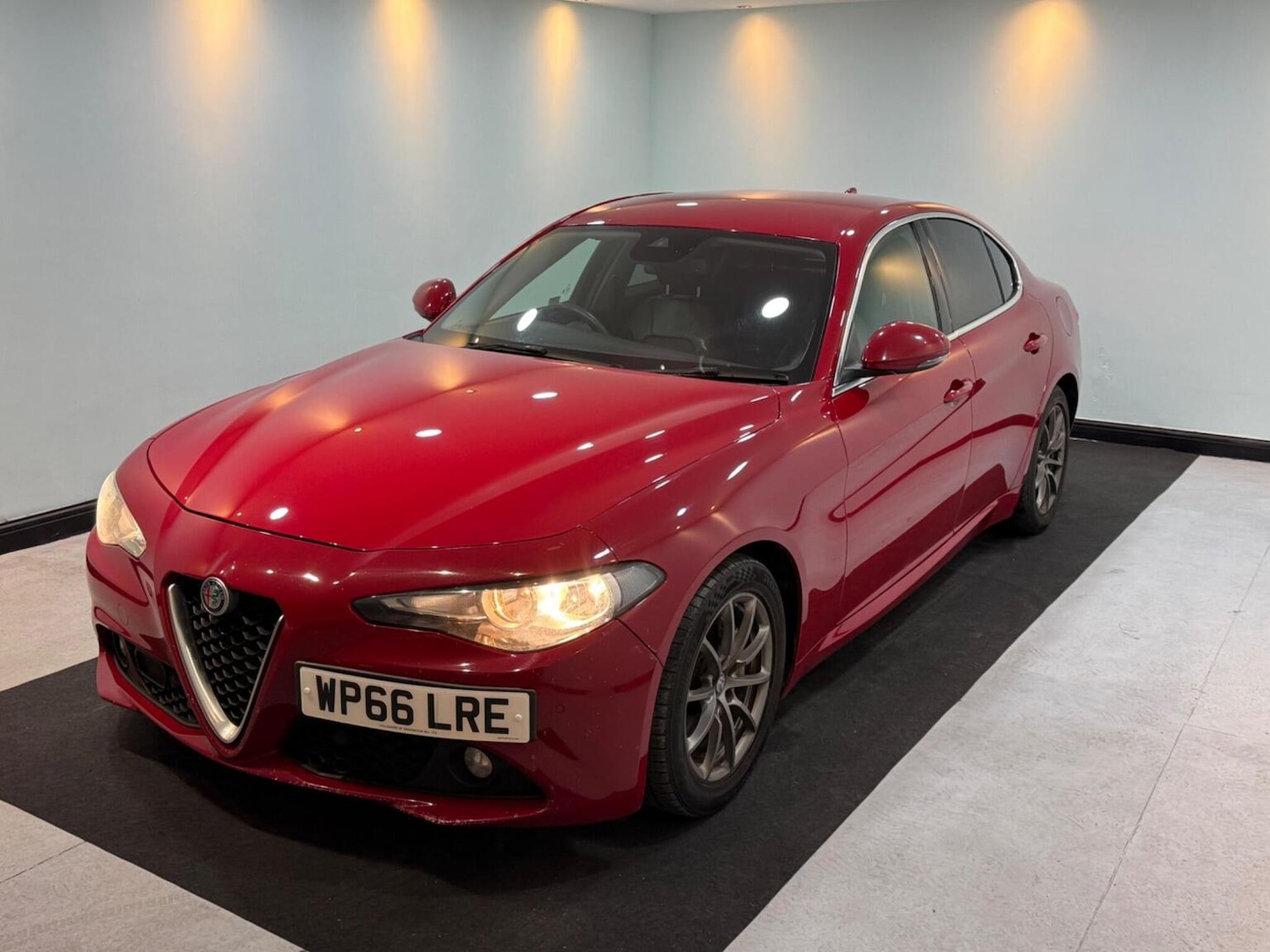 Used Alfa Romeo Giulia 2016 for sale - 76785066: Photo 8