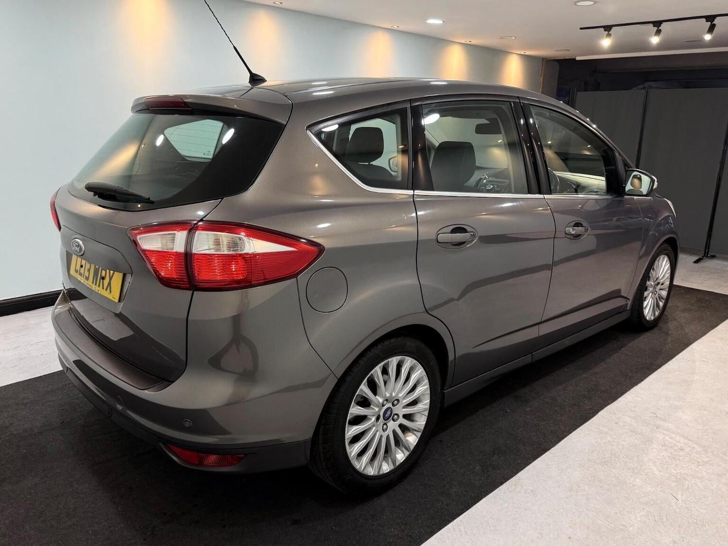 Used Ford C-Max 2013 for sale - 77264531: Photo 12