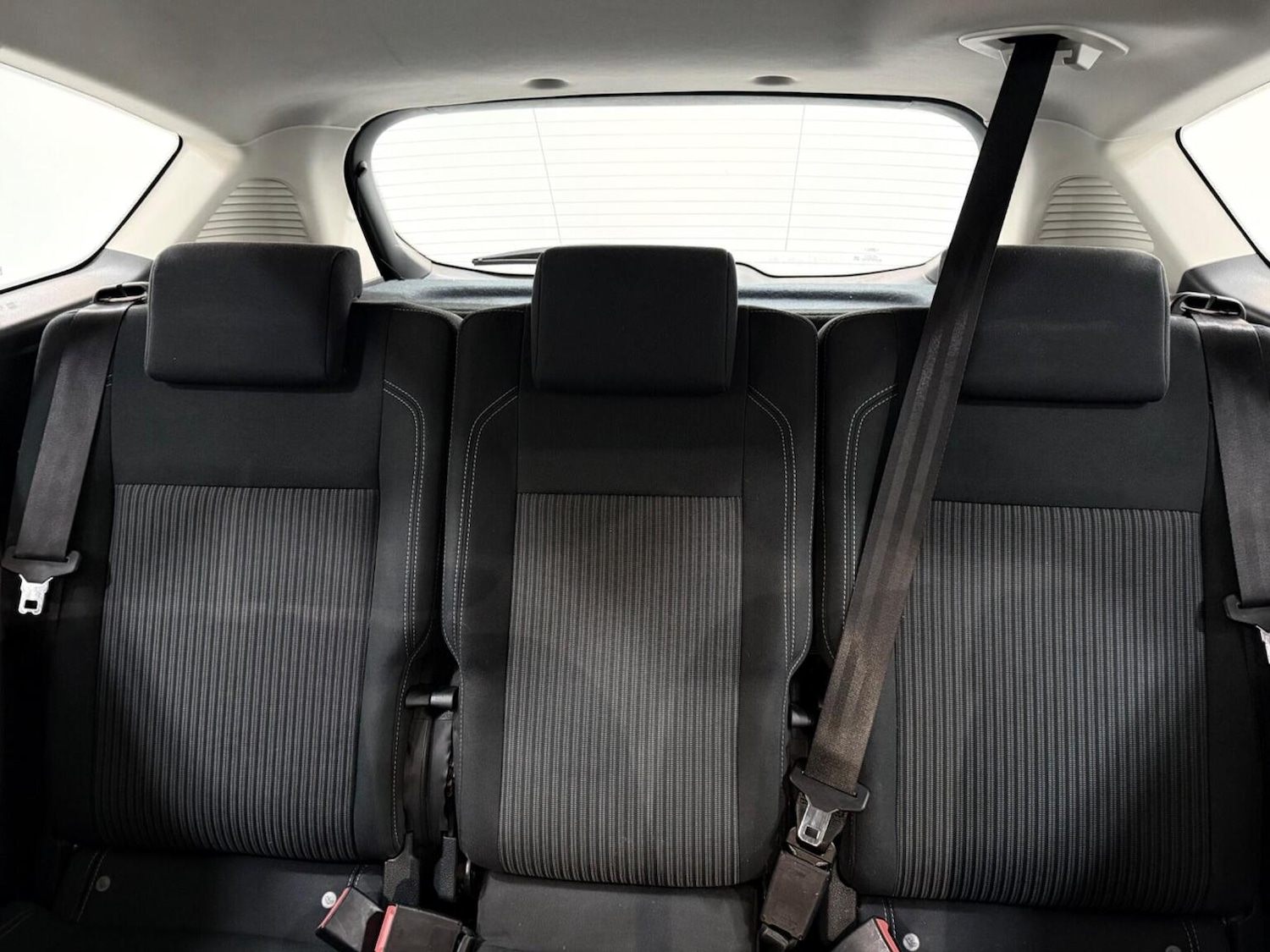 Used Ford C-Max 2013 for sale - 77264531: Photo 22