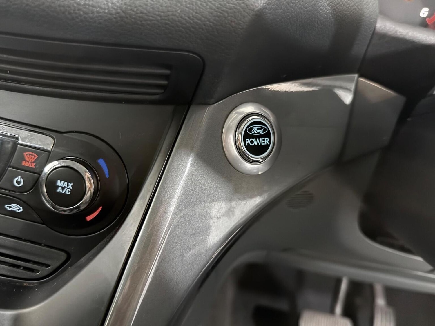 Used Ford C-Max 2013 for sale - 77264531: Photo 26