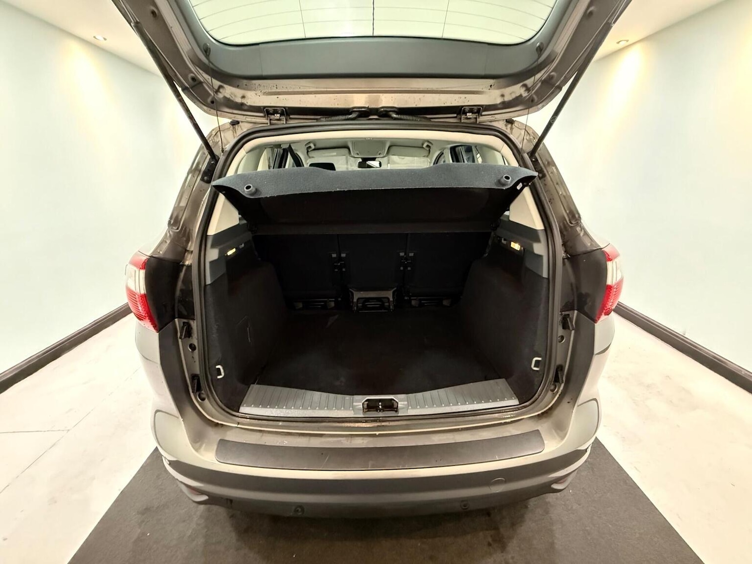 Used Ford C-Max 2013 for sale - 77264531: Photo 35