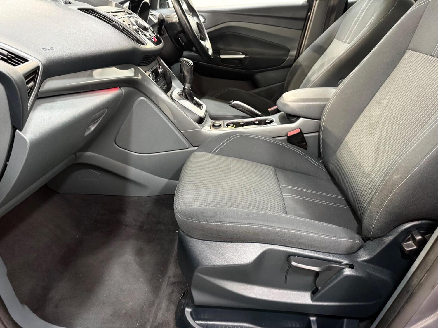 Used Ford C-Max 2013 for sale - 77264531: Photo 42