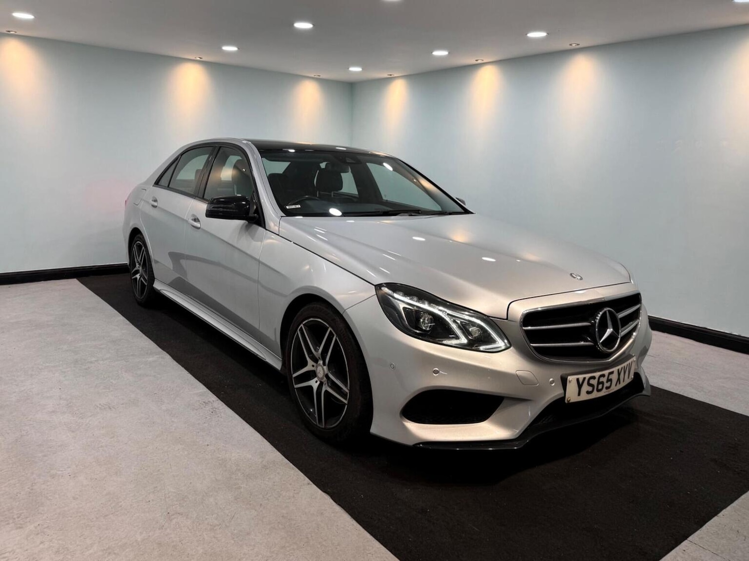 Used Mercedes-Benz E Class 2015 for sale - 77377784: Photo 10