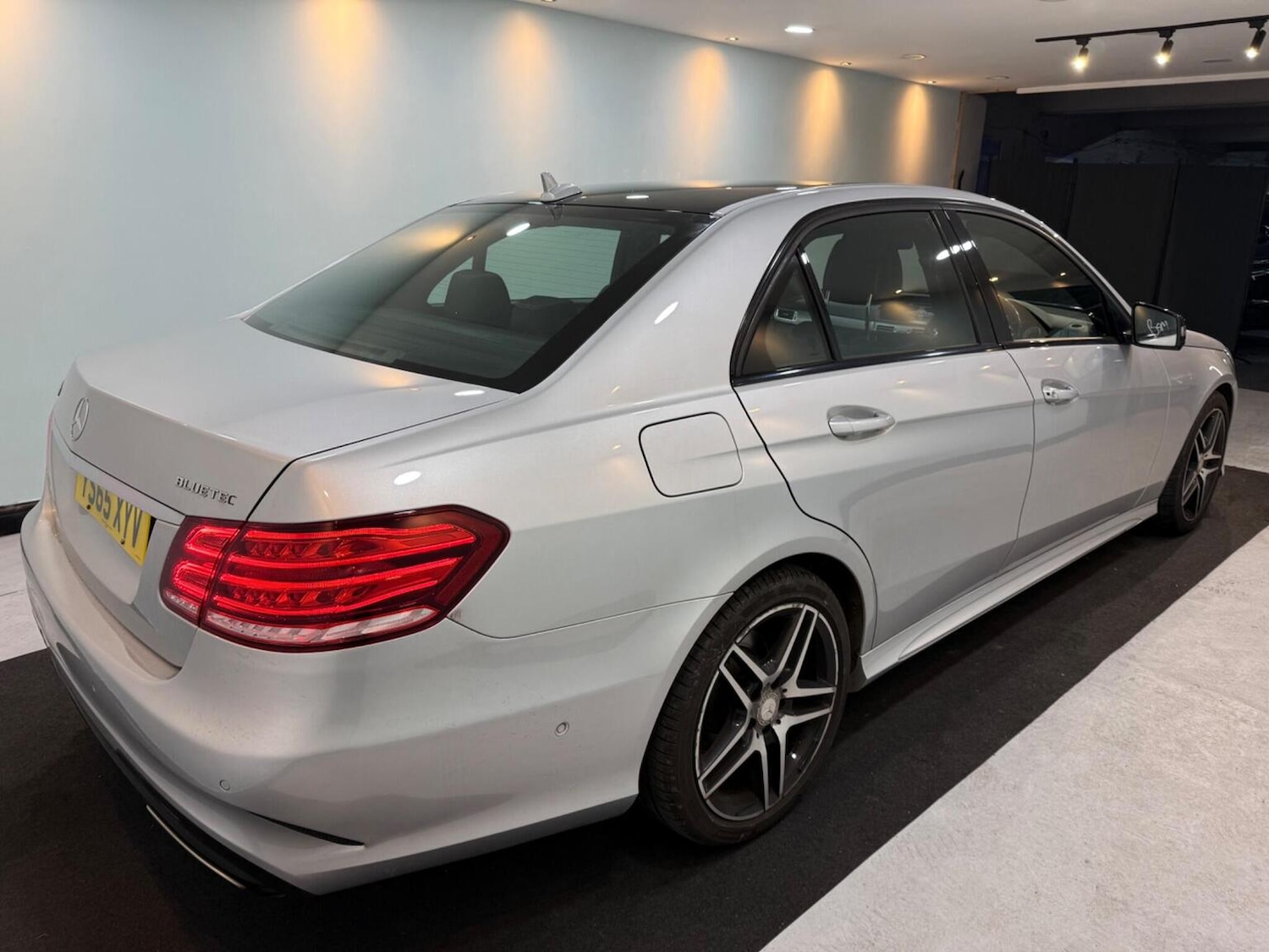 Used Mercedes-Benz E Class 2015 for sale - 77377784: Photo 12