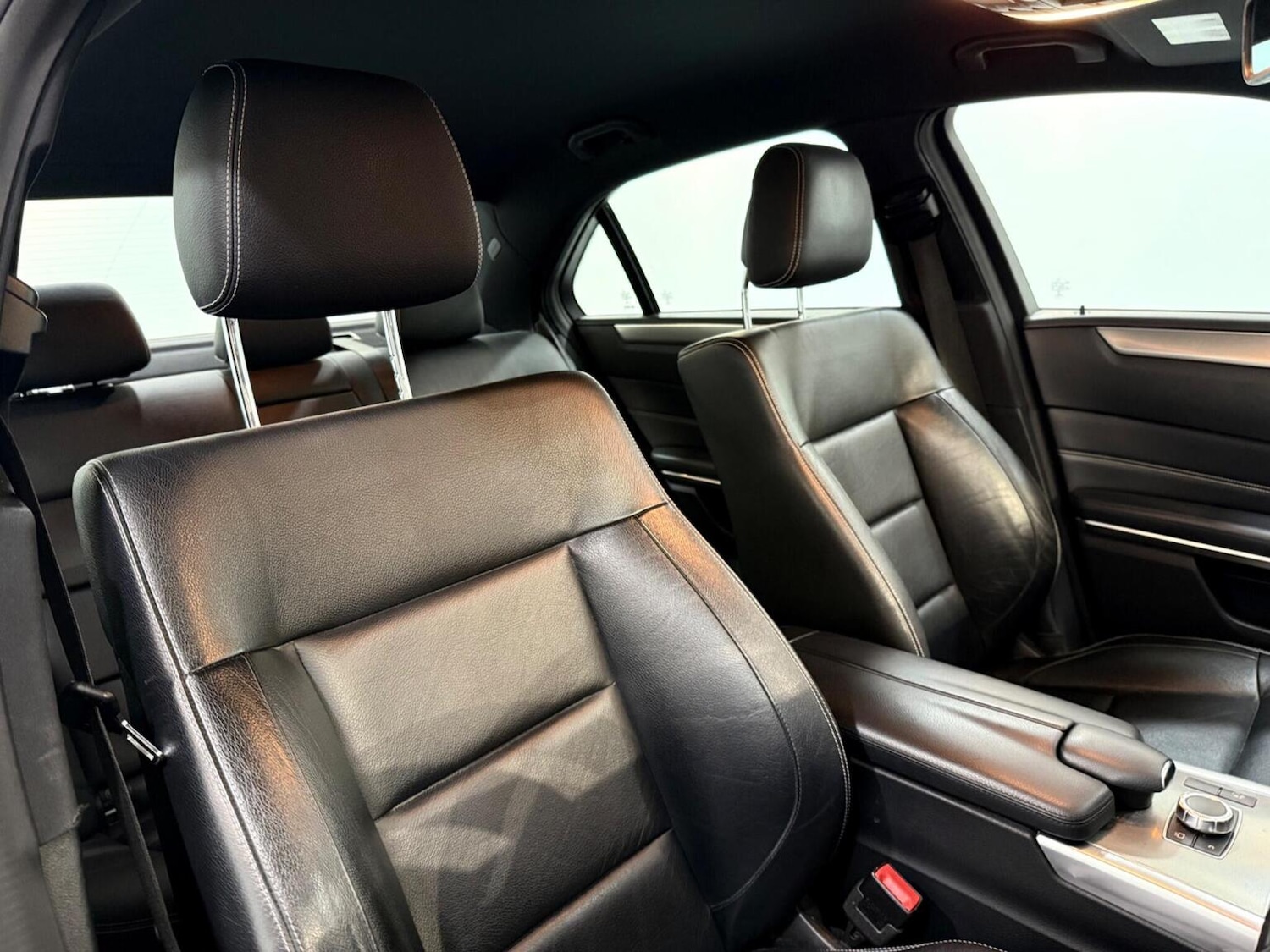 Used Mercedes-Benz E Class 2015 for sale - 77377784: Photo 19