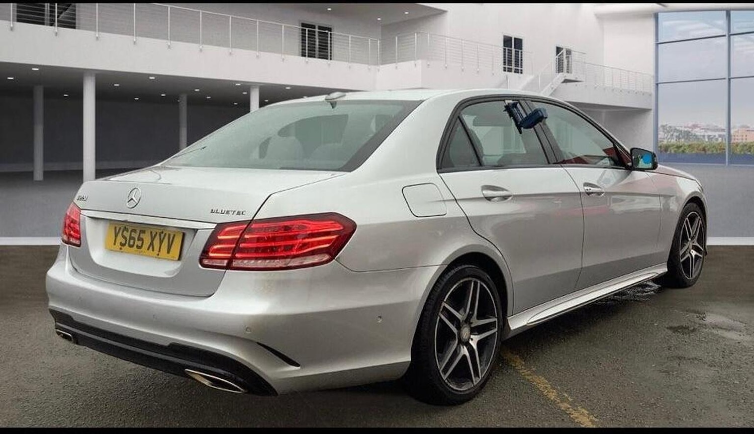 Used Mercedes-Benz E Class 2015 for sale - 77377784: Photo 3
