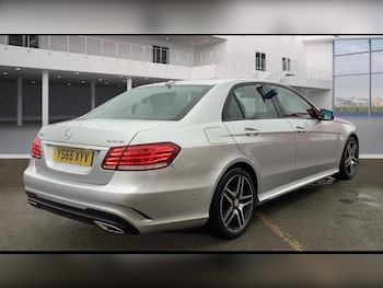 Used Mercedes-Benz E Class 2015 for sale - 77377784: Photo