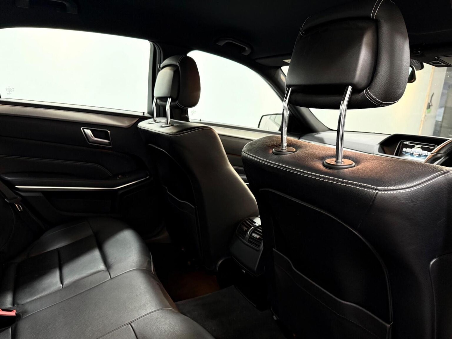 Used Mercedes-Benz E Class 2015 for sale - 77377784: Photo 45