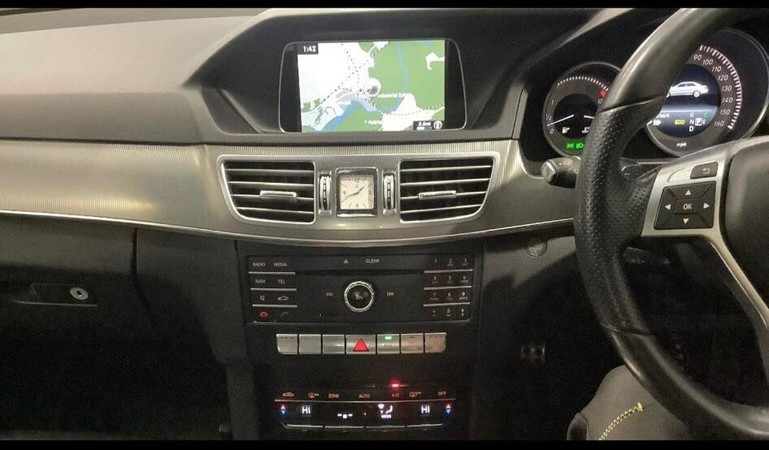 Used Mercedes-Benz E Class 2015 for sale - 77377784: Photo 7