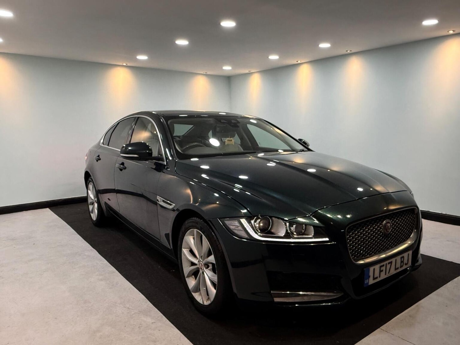 Used Jaguar XF 2017 for sale - 76785059: Photo 19
