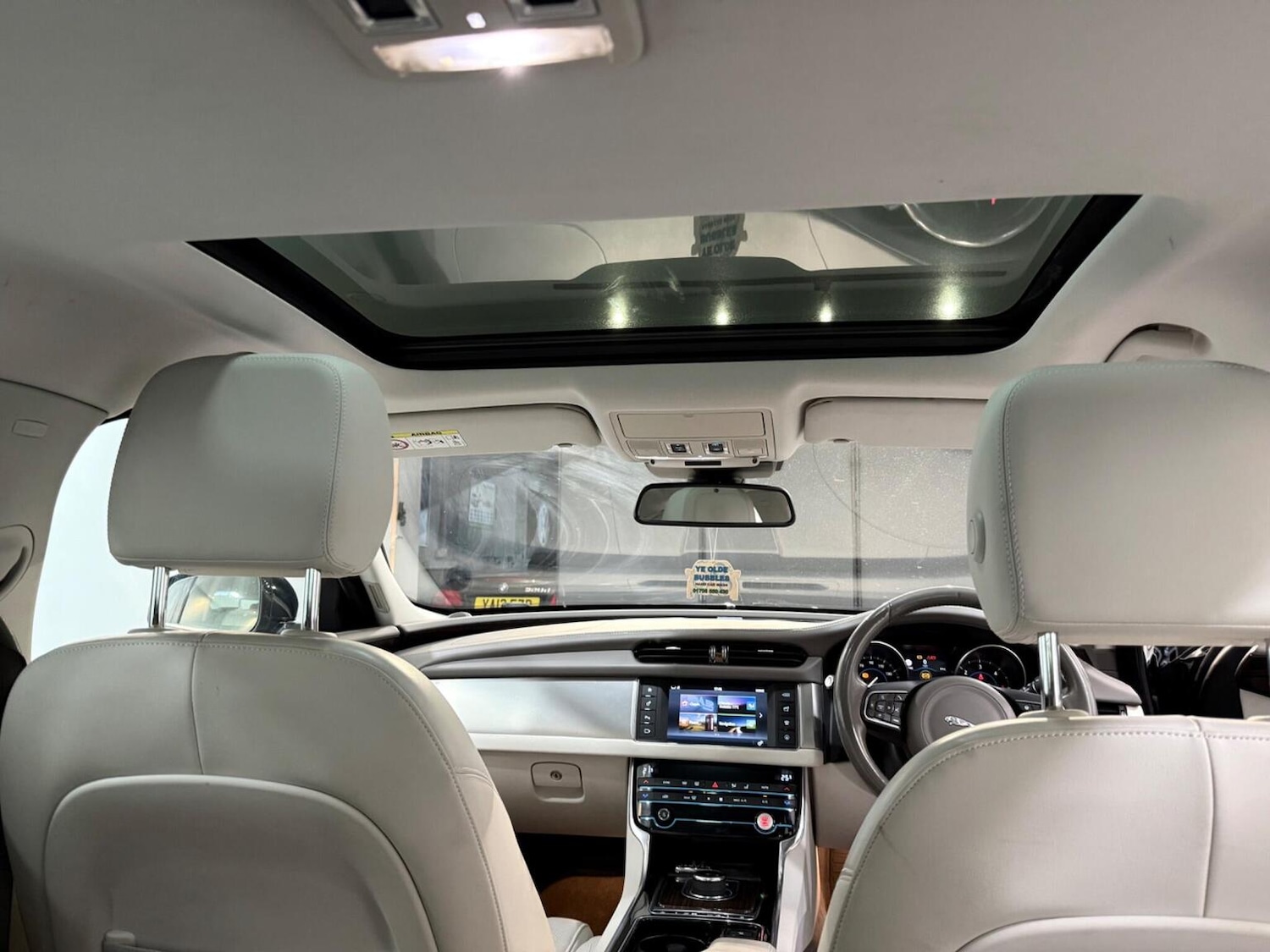 Used Jaguar XF 2017 for sale - 76785059: Photo 47