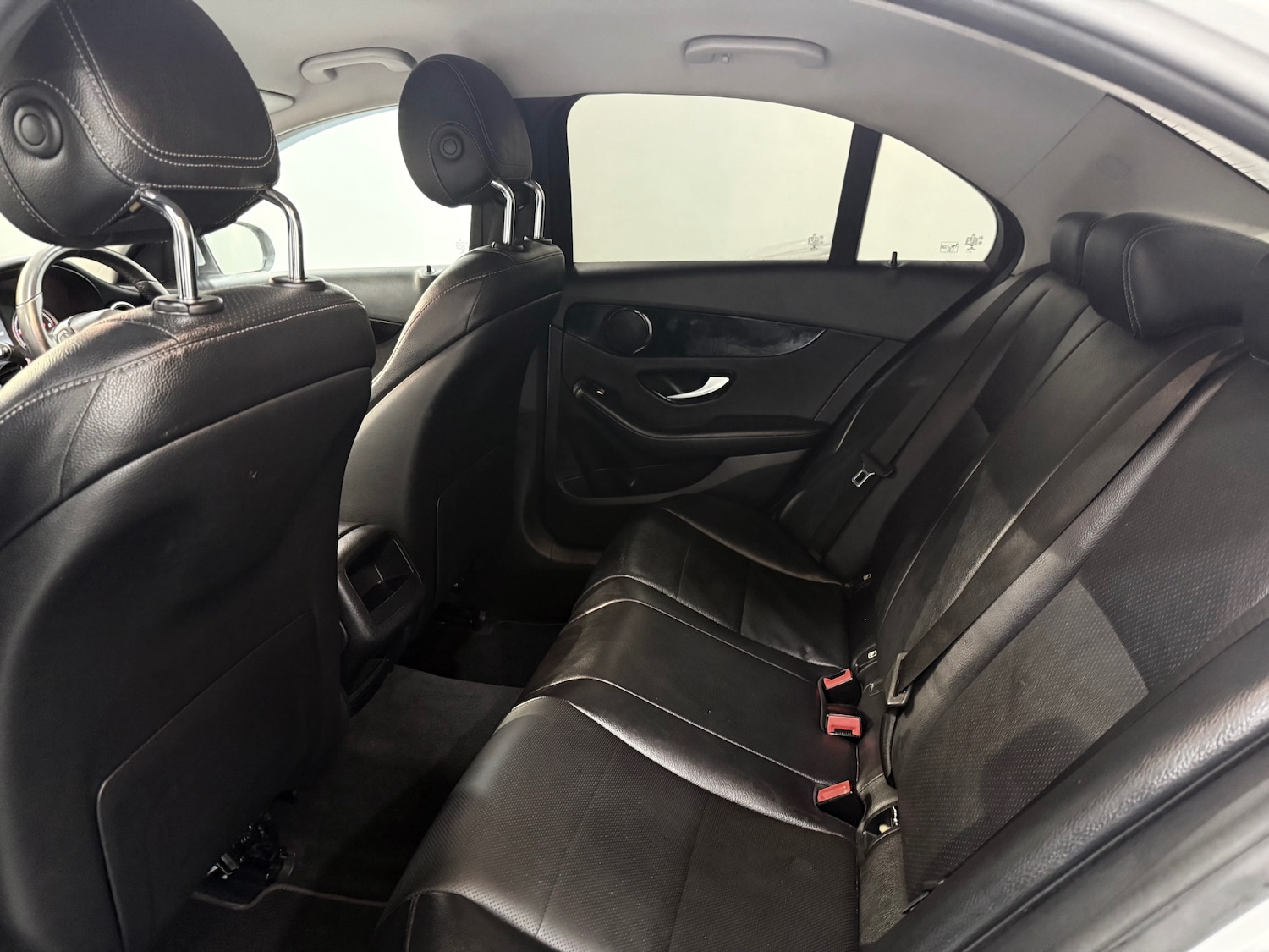 Used Mercedes-Benz C Class 2017 for sale - 76807373: Photo 10