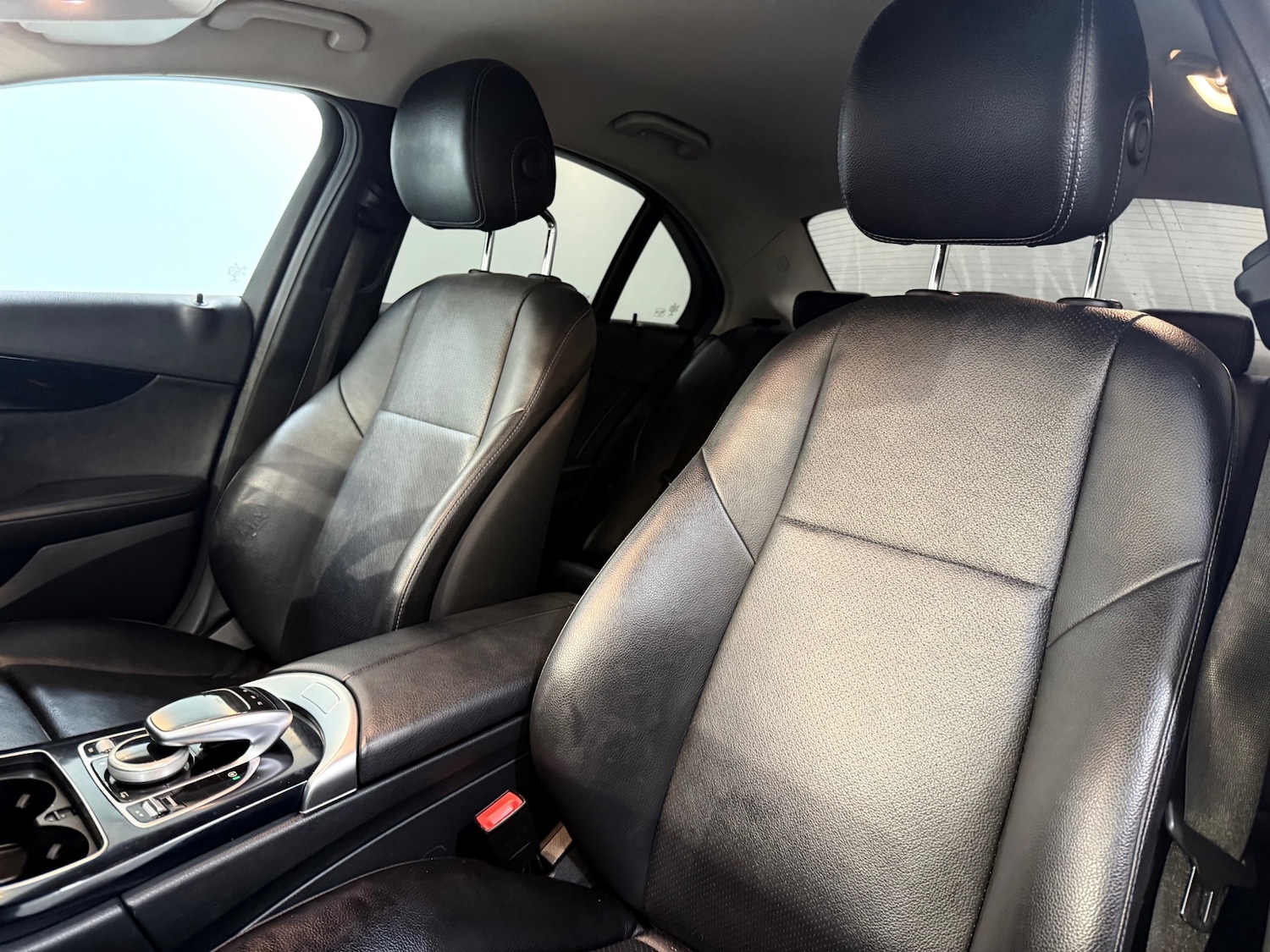 Used Mercedes-Benz C Class 2017 for sale - 76807373: Photo 11