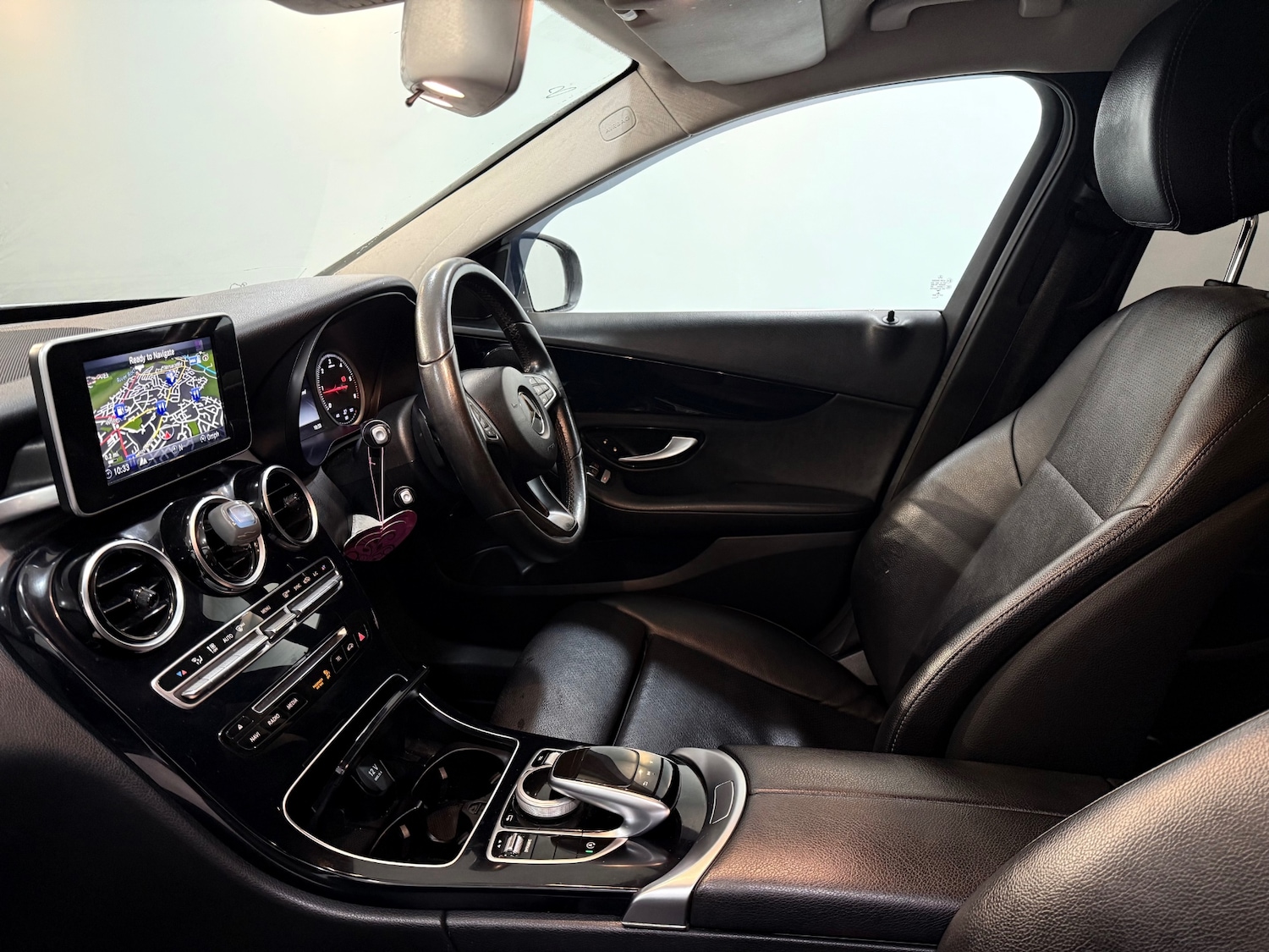 Used Mercedes-Benz C Class 2017 for sale - 76807373: Photo 12