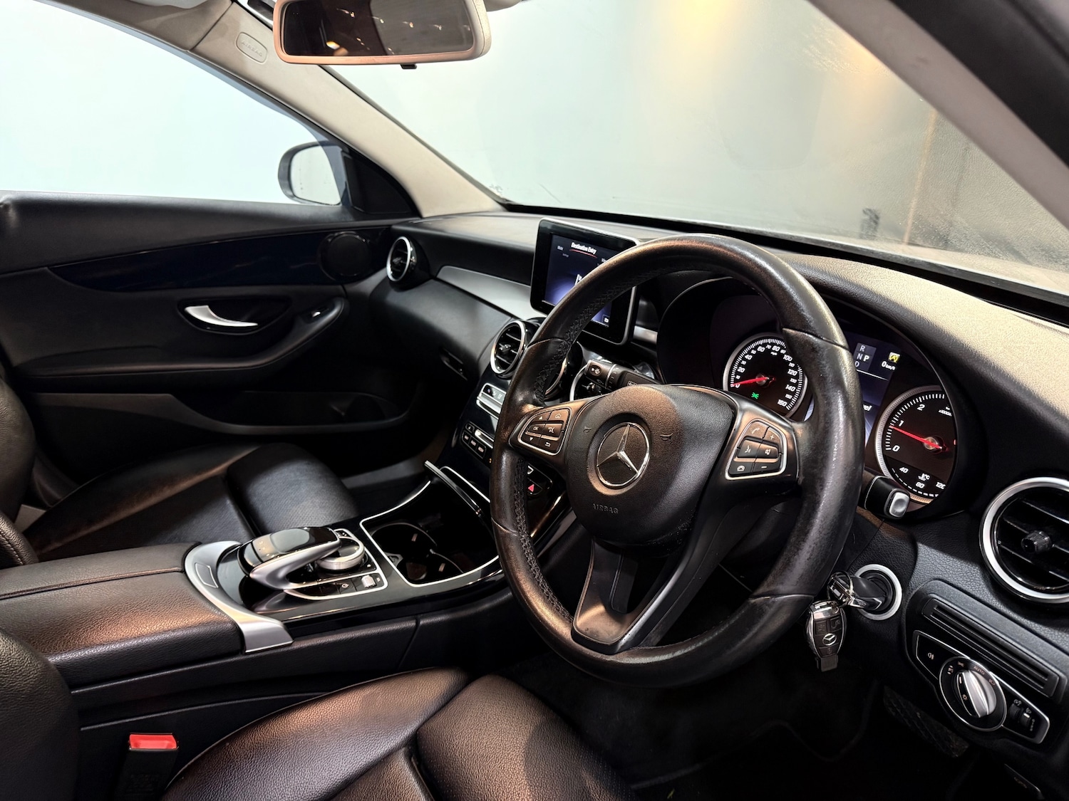 Used Mercedes-Benz C Class 2017 for sale - 76807373: Photo 20