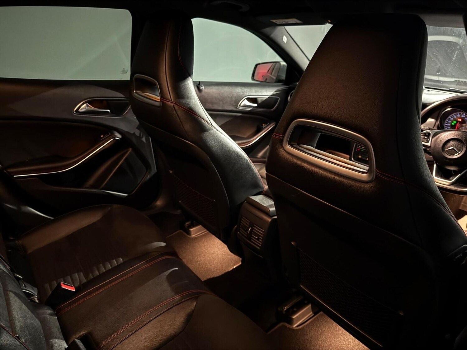 Used Mercedes-Benz GLA 2015 for sale - 76863942: Photo 40