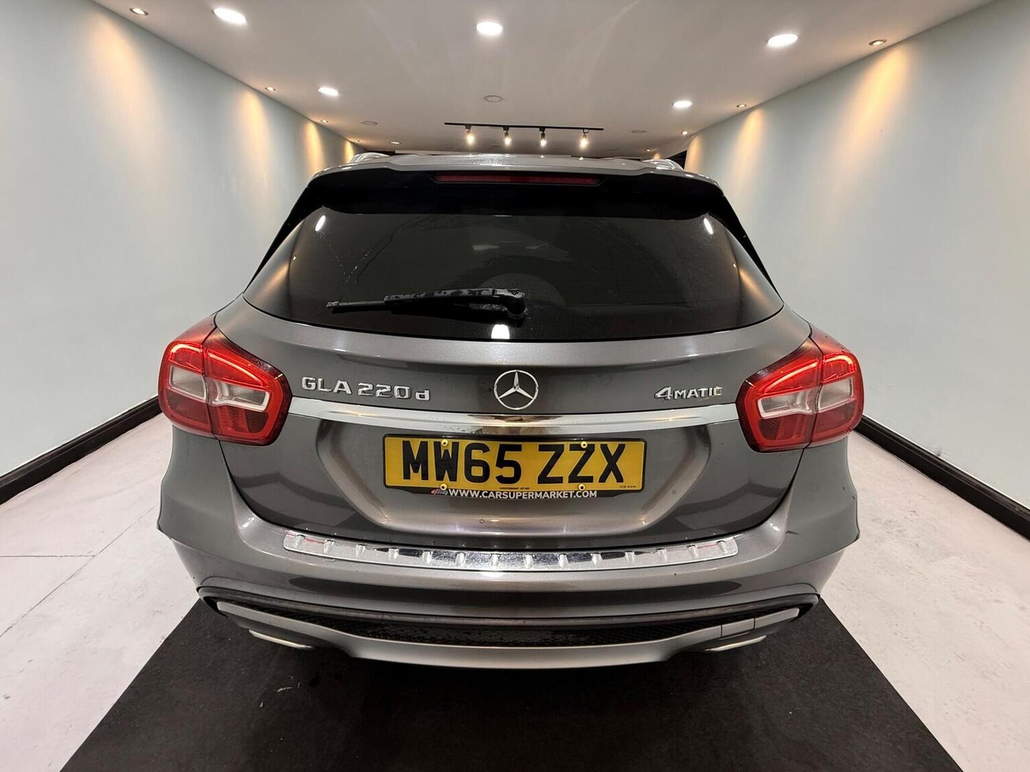 Used Mercedes-Benz GLA 2015 for sale - 76863942: Photo 9