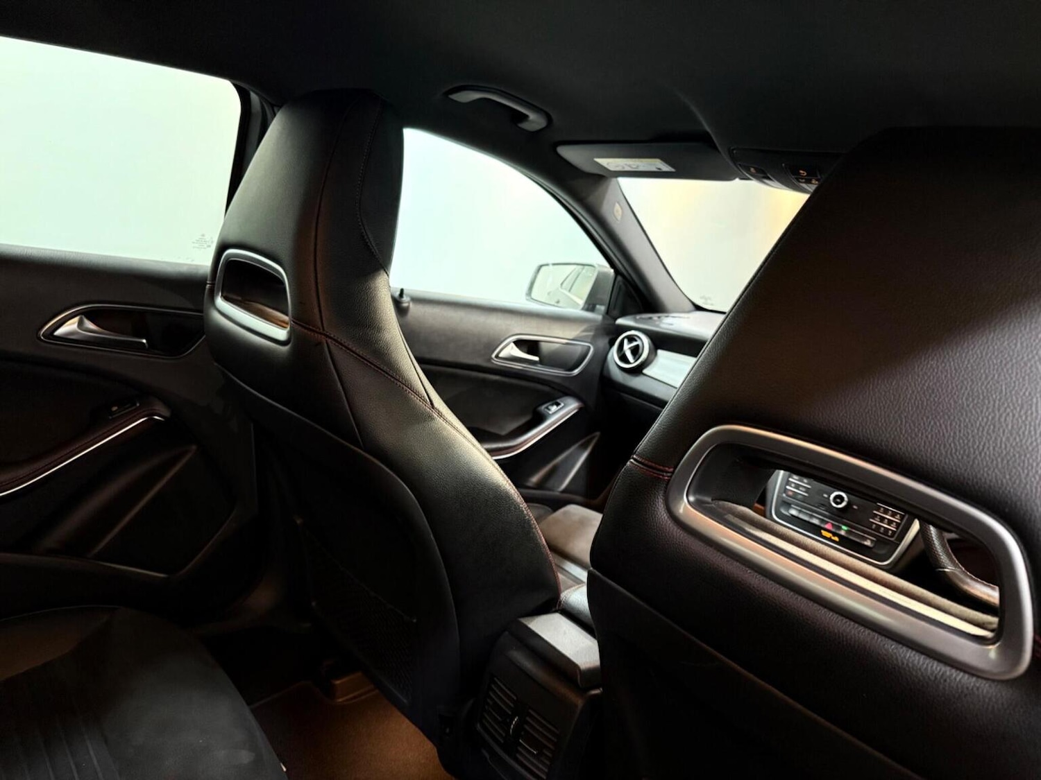 Used Mercedes-Benz GLA 2015 for sale - 76807258: Photo 16