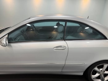 Used Mercedes-Benz CLK 2004 for sale - 76769899: Photo