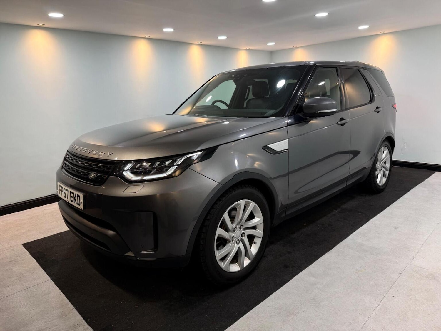 Used Land Rover Discovery 2017 for sale - 77277393: Photo 10