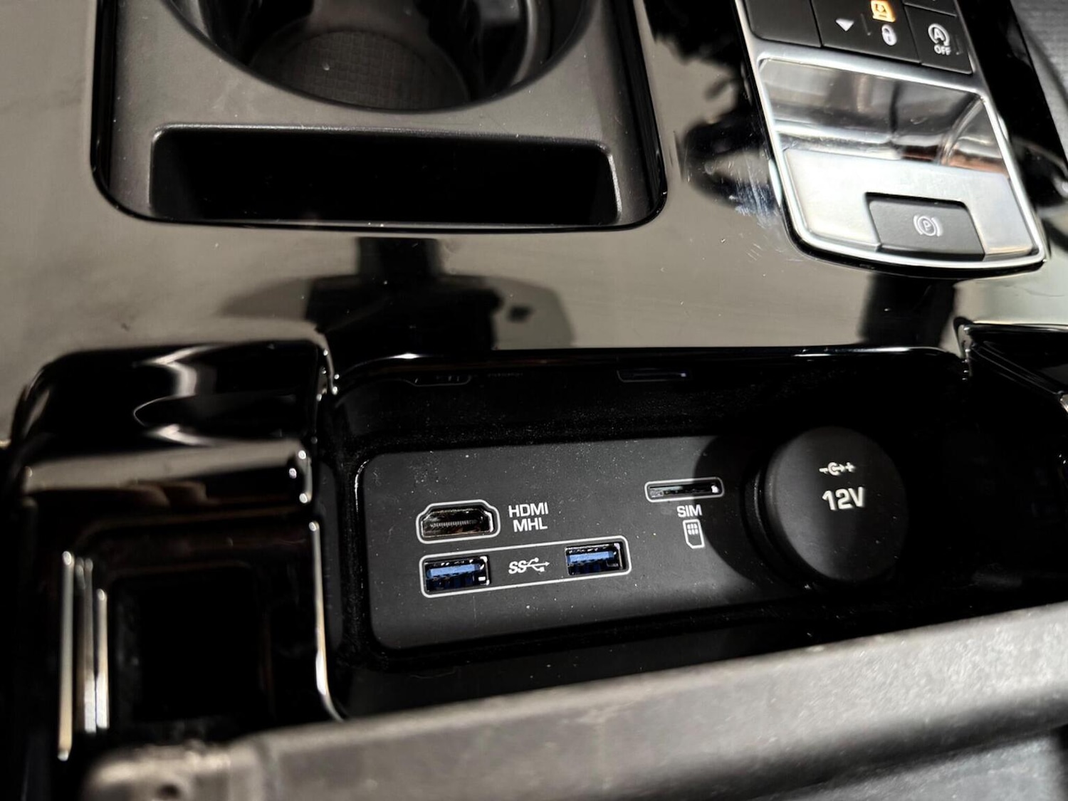 Used Land Rover Discovery 2017 for sale - 77277393: Photo 36