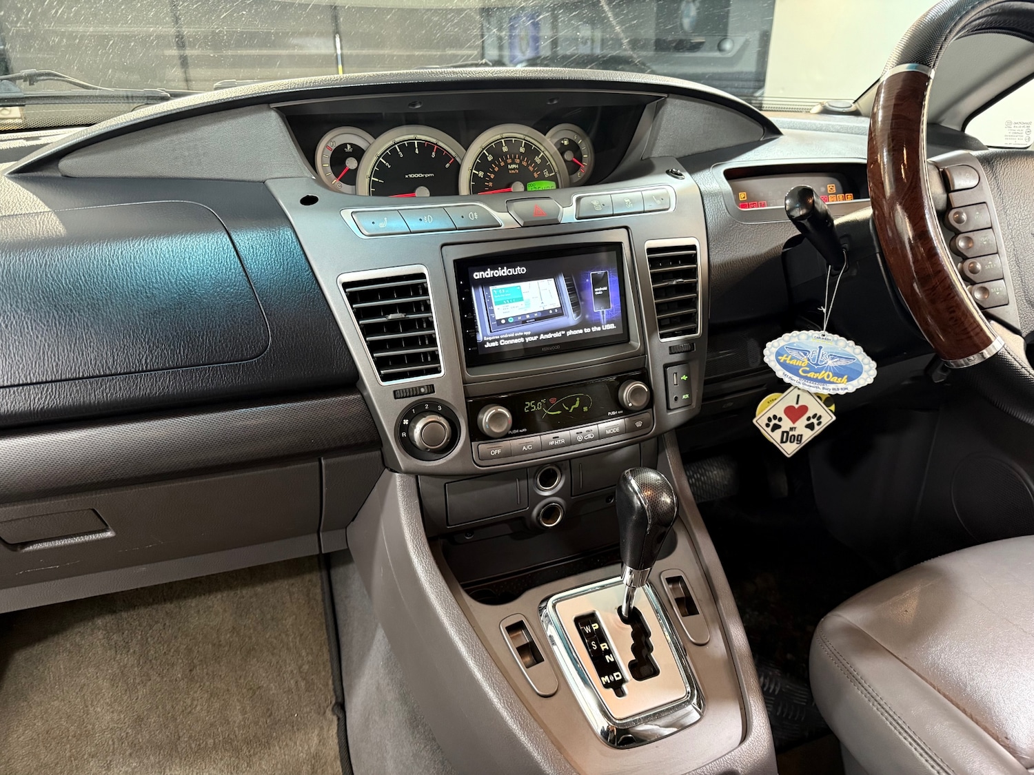 Used Ssangyong Turismo 2013 for sale - 76734850: Photo 17