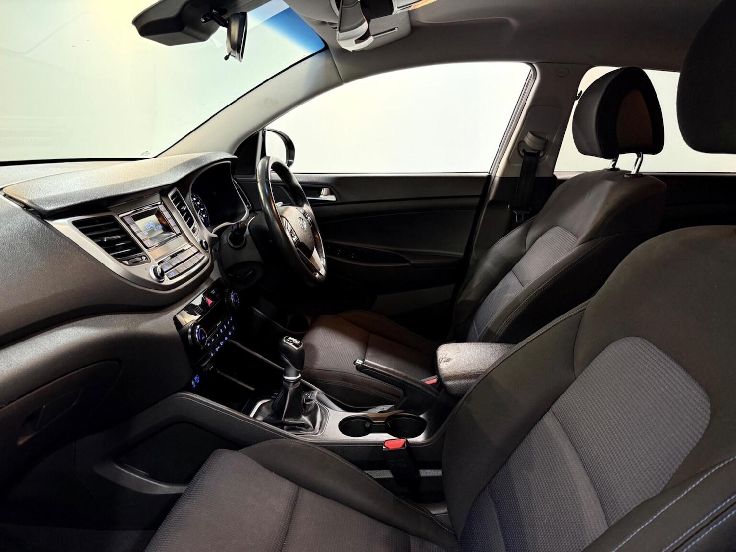 Used Hyundai TUCSON 2017 for sale - 77742933: Photo 26