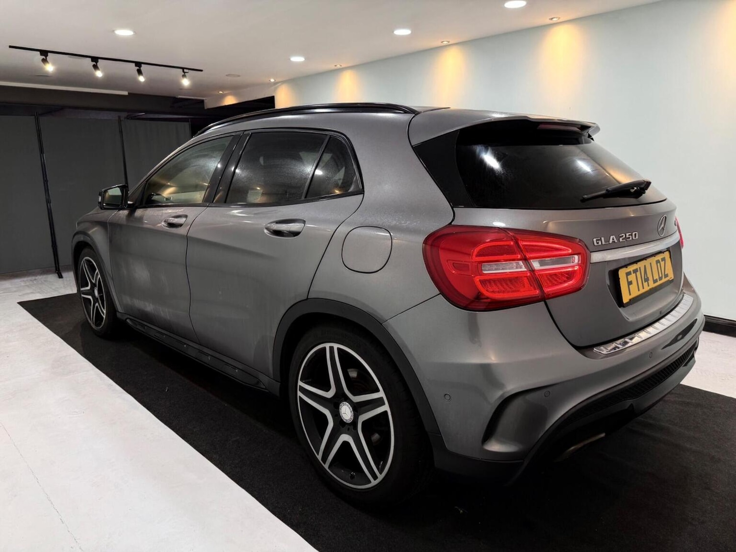 Used Mercedes-Benz GLA 2014 for sale - 76471192: Photo 4