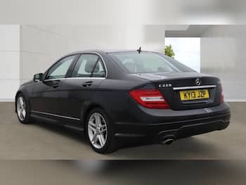 Used Mercedes-Benz C Class 2013 for sale - 79742642: Photo