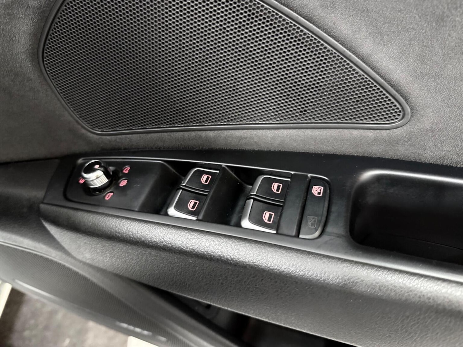 Used Audi A8 2011 for sale - 77173195: Photo 20