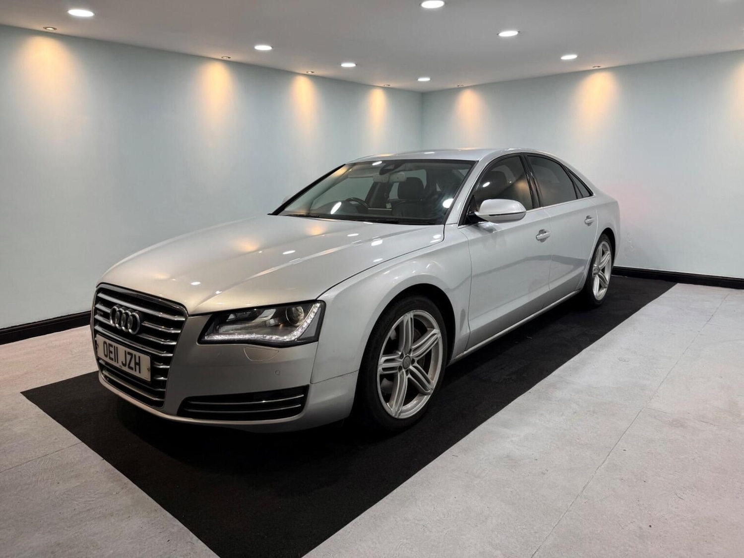 Used Audi A8 2011 for sale - 77173195: Photo 3