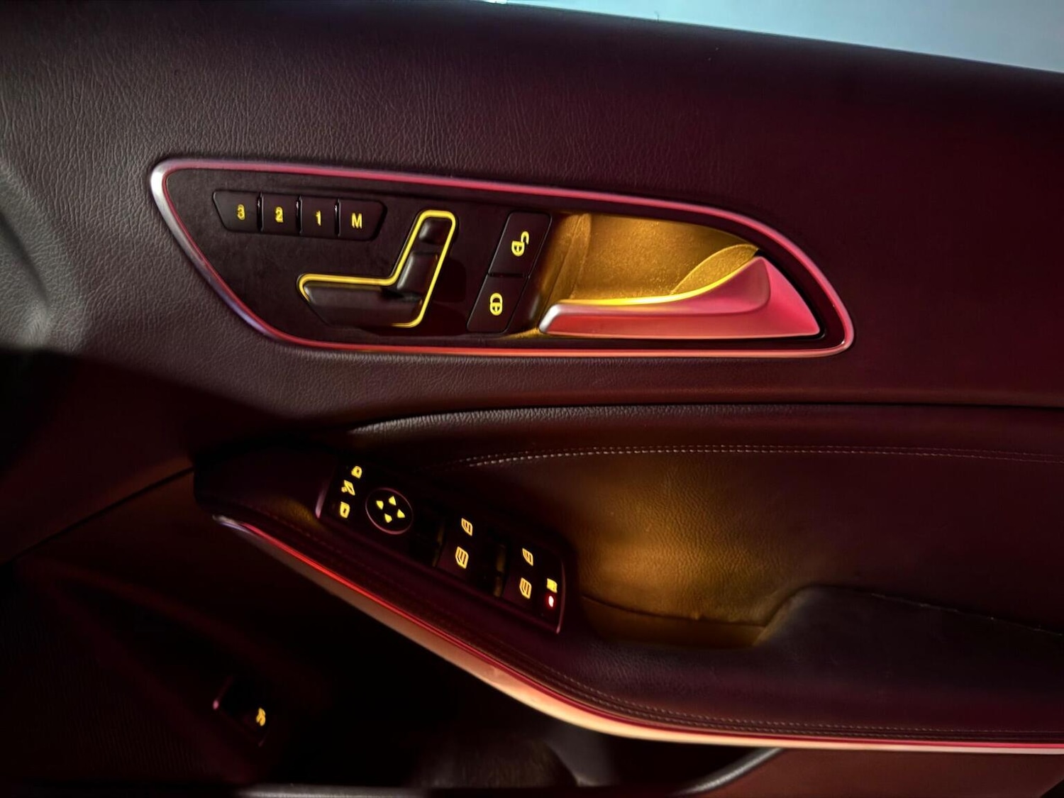 Used Mercedes-Benz GLA 2014 for sale - 76951029: Photo 11