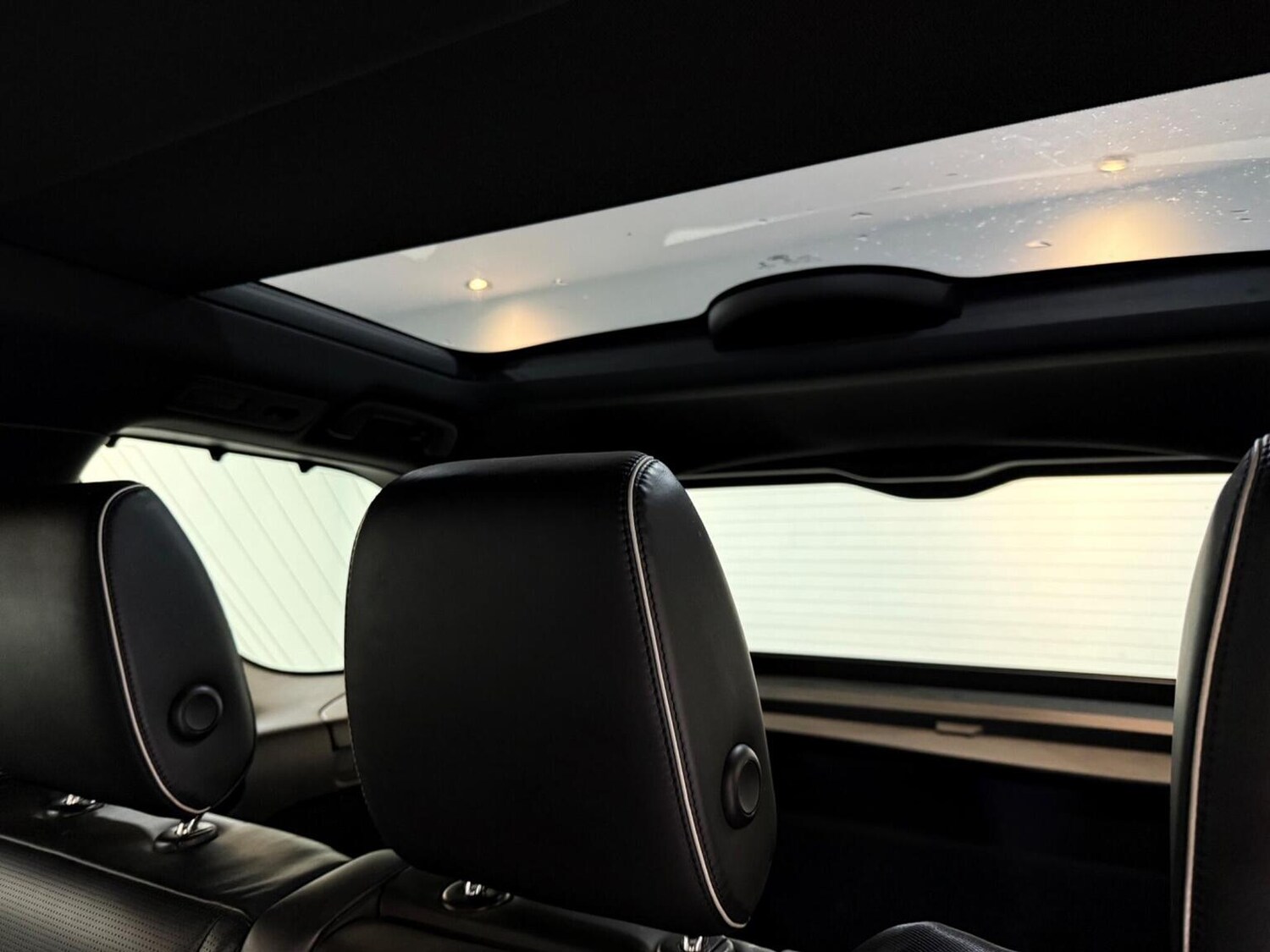 Used Land Rover Discovery 2017 for sale - 77881060: Photo 19