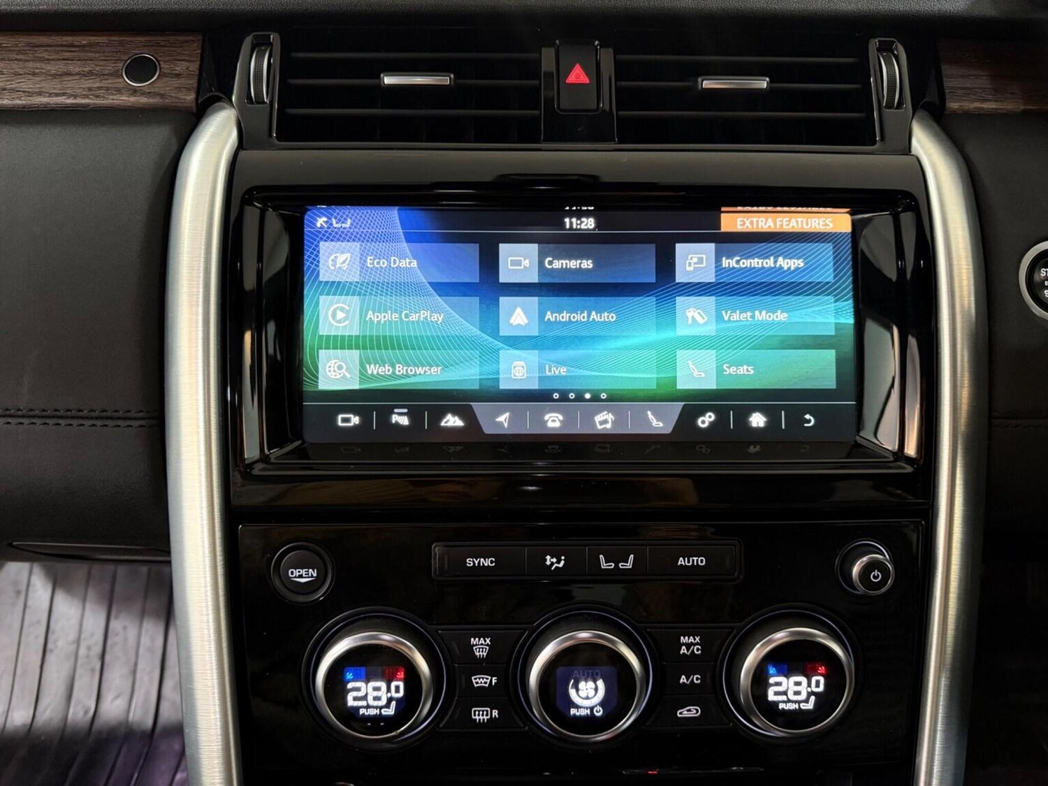 Used Land Rover Discovery 2017 for sale - 77881060: Photo 45