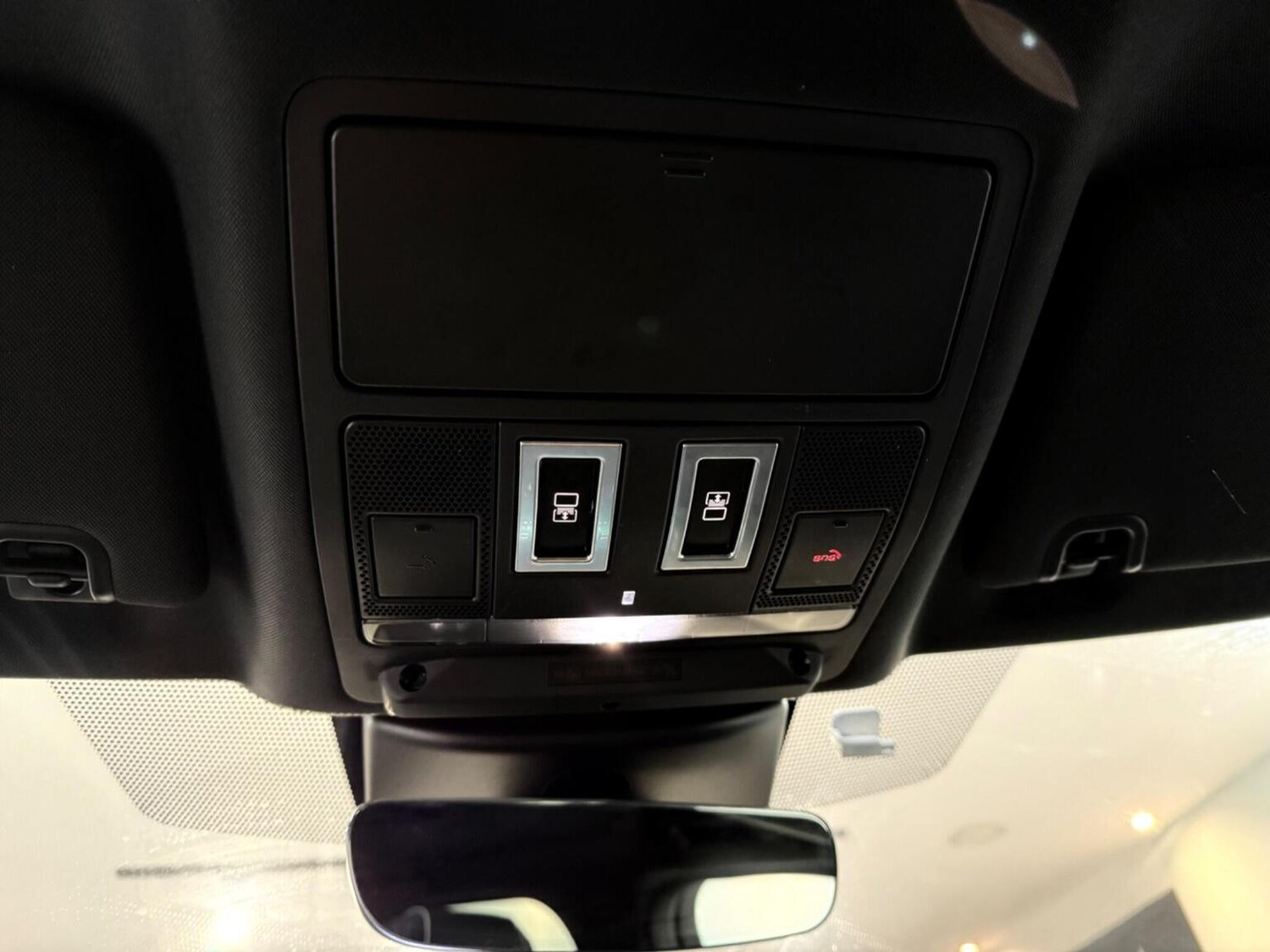 Used Land Rover Discovery 2017 for sale - 77881060: Photo 60