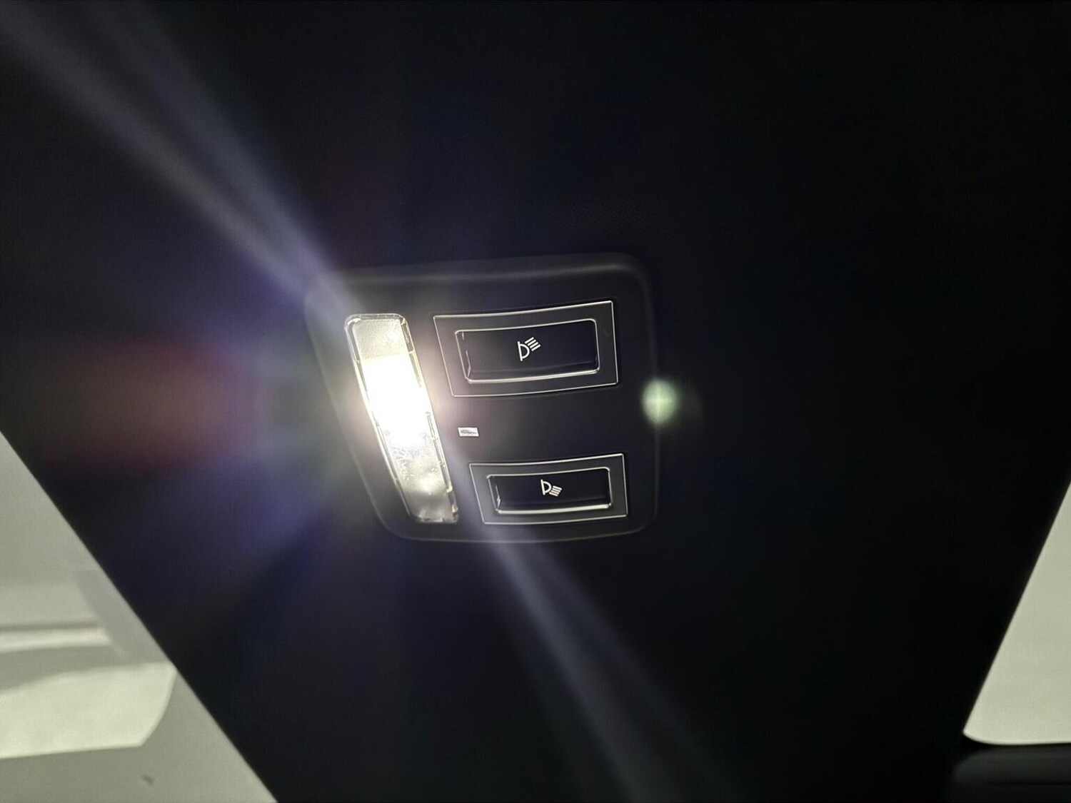 Used Land Rover Discovery 2017 for sale - 77881060: Photo 62