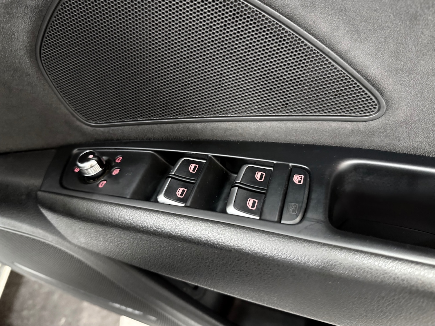 Used Audi A8 2011 for sale - 77125786: Photo 11