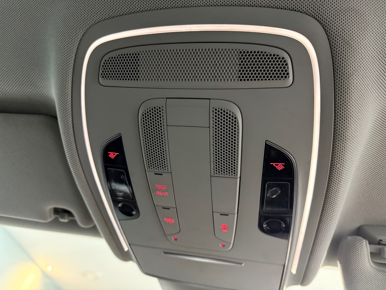 Used Audi A8 2011 for sale - 77125786: Photo 21