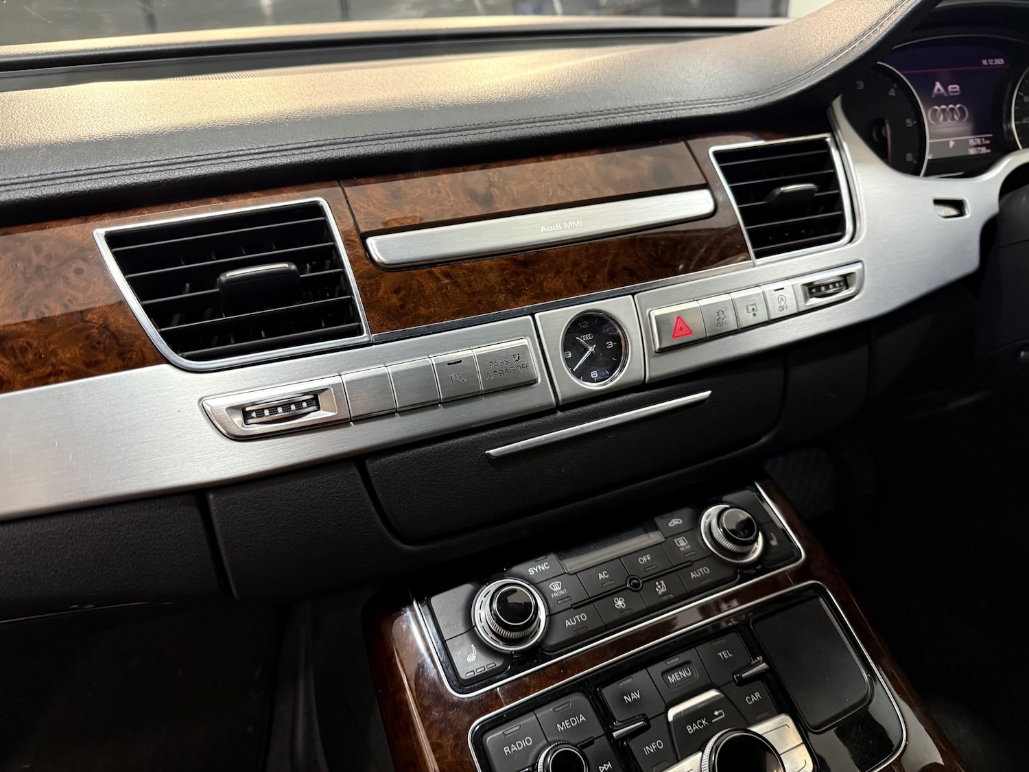 Used Audi A8 2011 for sale - 77125786: Photo 35