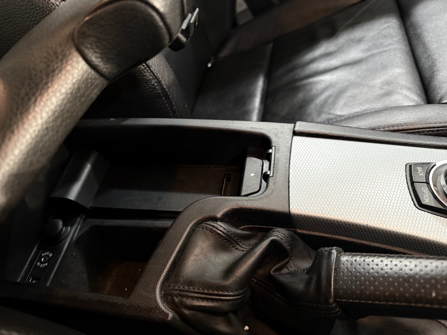 Used BMW 3 Series 2011 for sale - 77261000: Photo 12