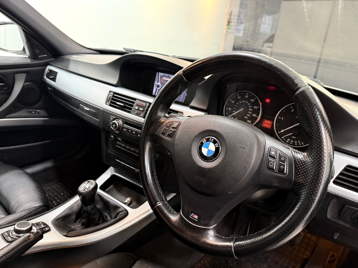 Used BMW 3 Series 2011 for sale - 77261000: Photo 18