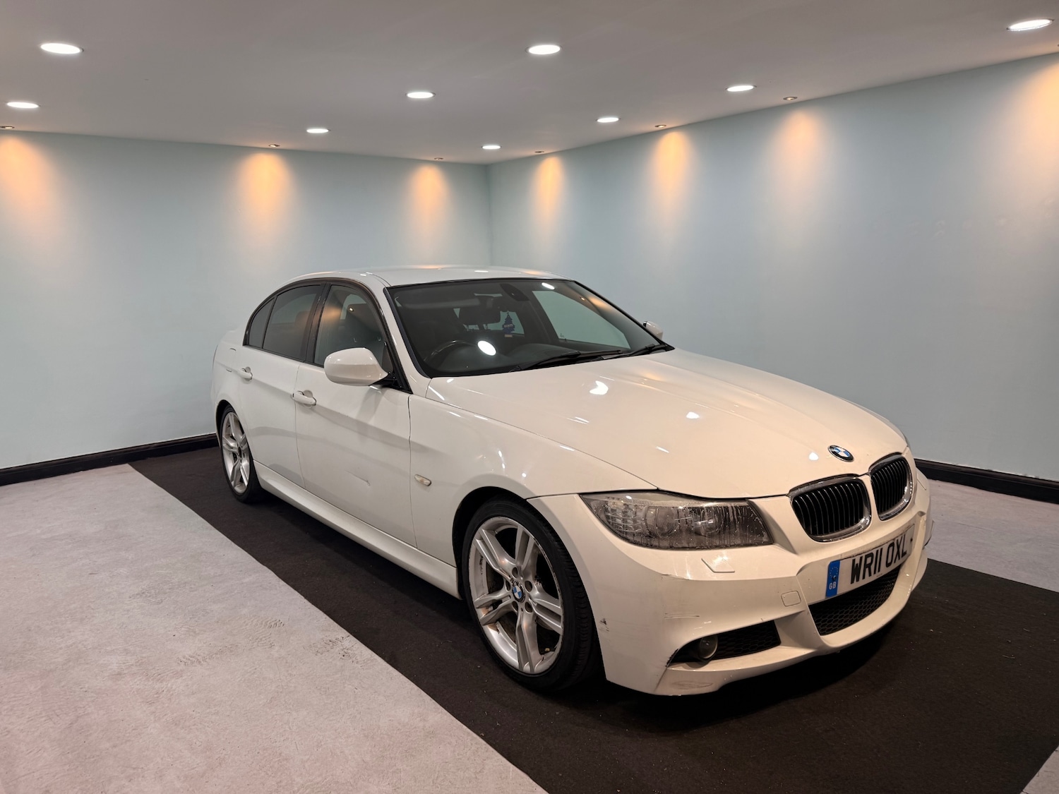Used BMW 3 Series 2011 for sale - 77261000: Photo 39