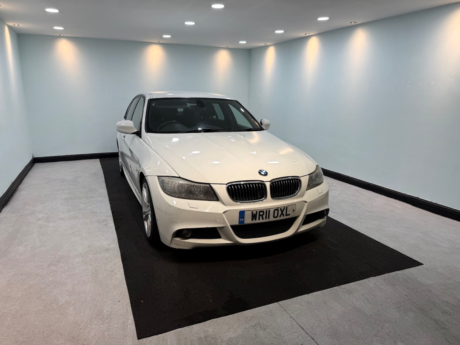 Used BMW 3 Series 2011 for sale - 77261000: Photo 4